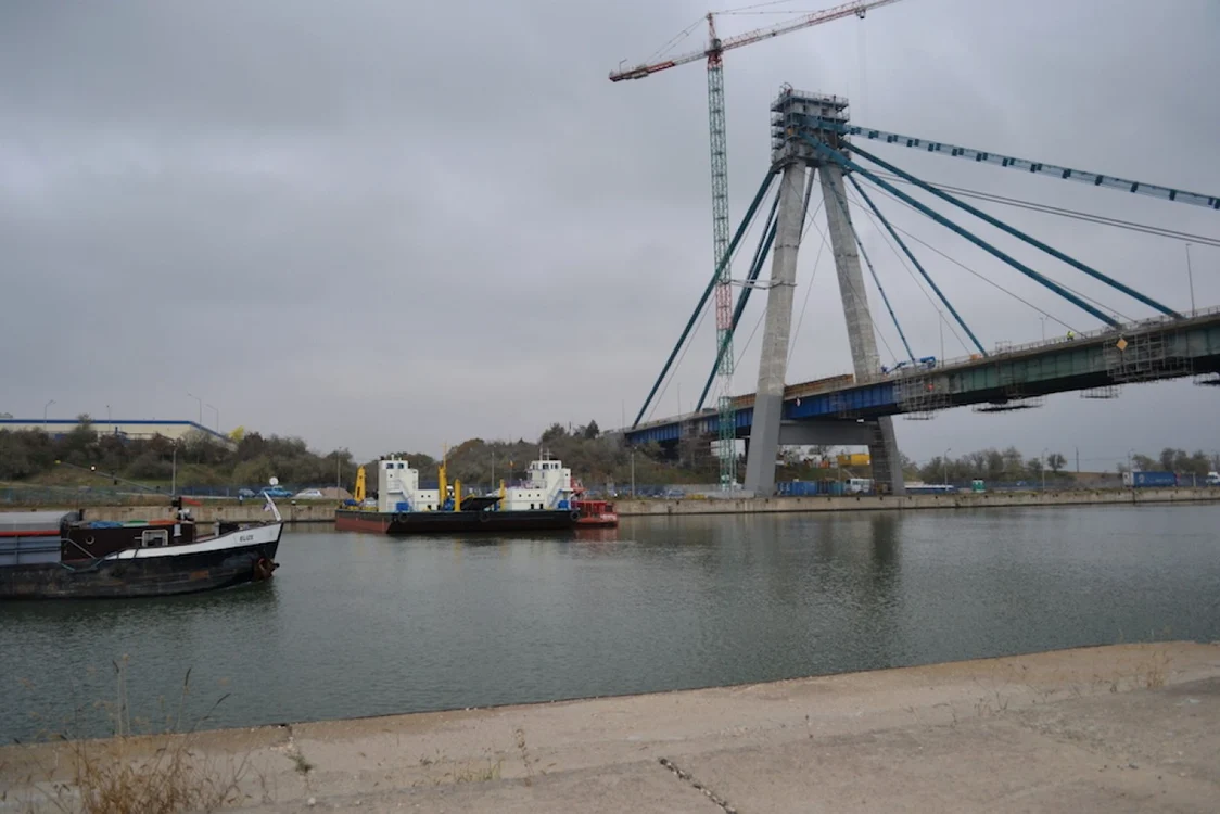 Podul de la Agigea, circulabil pe perioada verii