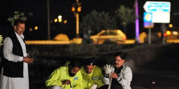 Pakistan: Un atentator-kamikaze a fost împuşcat la Islamabad