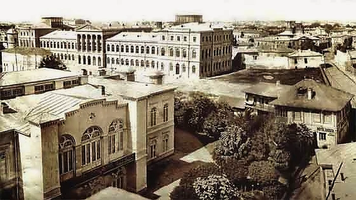 Universitatea Bucuresti 1864 / foto:  Carol Popp de Szathmary