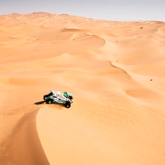 Deșertul Empty Quarter, gazda Raliului Dakar. Foto Facebook