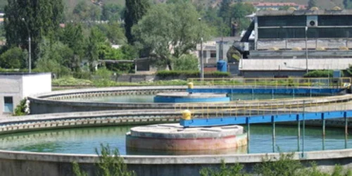 Neamţ: Pietrenii rămân fără apă timp de 17 ore