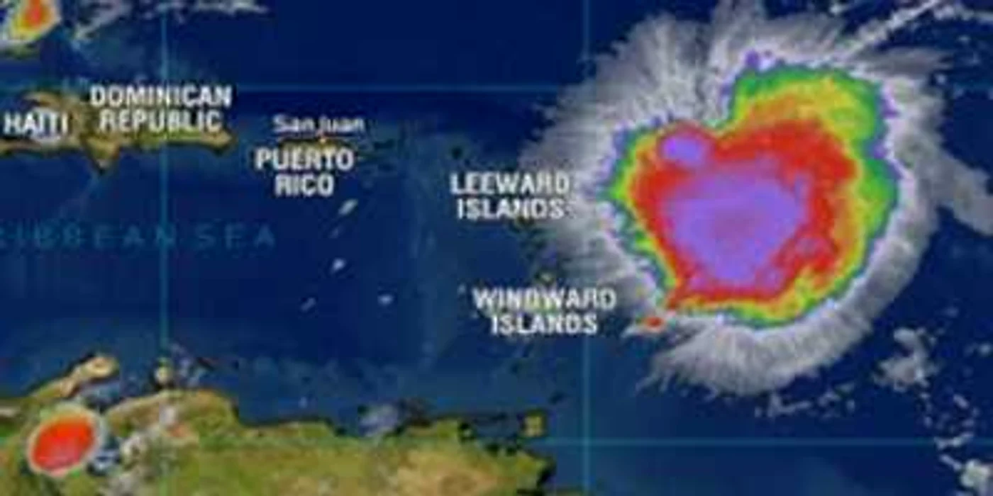 Furtuna tropicală Erika, lângă Insulele Leeward, se deplasează spre vest (CNN)
