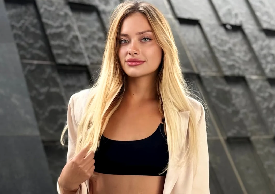 Modelul ucrainean Maria Kovalchuk FOTO: FB