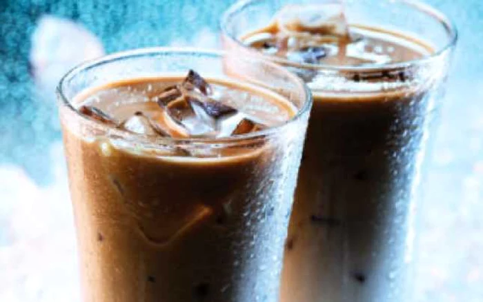 Cafeaua cu gheaţă e dăunătoare-Ştiri pe scurt