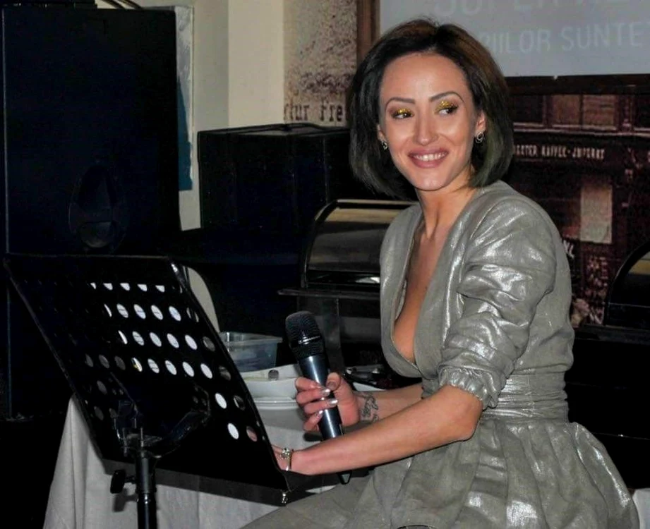 
    Nidia Moculescu e dotată de la mama naturăFoto: Arhiva personală  