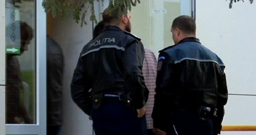 cercetari politist impuscat
