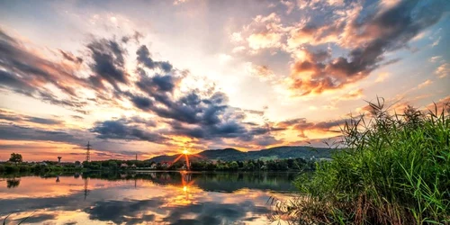 Lacul Ostroveni - Căcăcioasa - al celei mai mari baze de agrement din Râmnicu Vâlcea - „Marea Oltenilor” Foto Cătălin Vezetiu