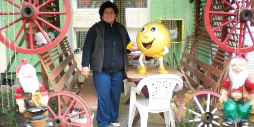 Claudia Ioniceanu îl ţine la loc de cinste pe Humpty Dumpty, personajul-ou