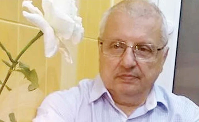 Medicul se resimte în urma loviturii la cap