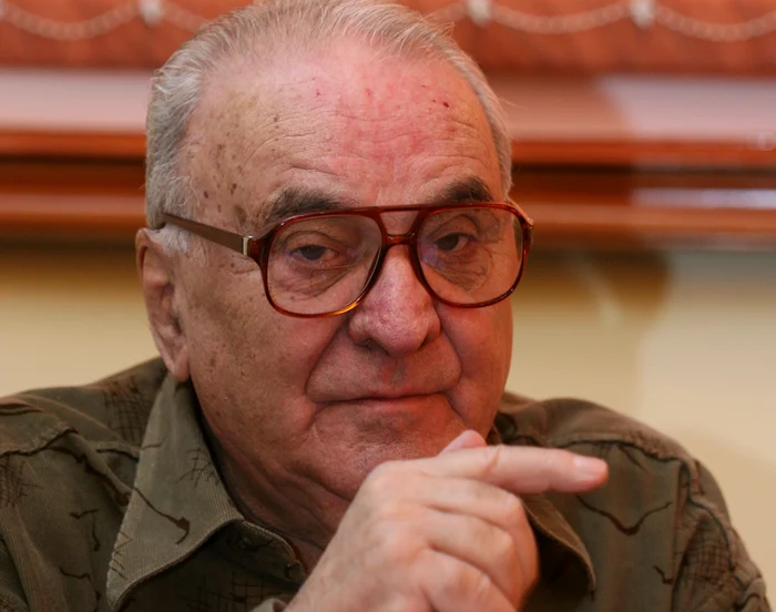 Emanuel Valeriu