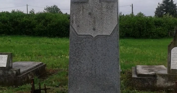 Monument cimitir Arad FOTO William Totok