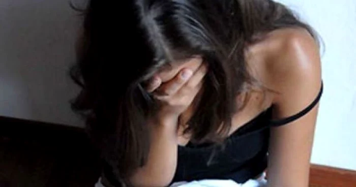 Tânăra a fost victima unui viol