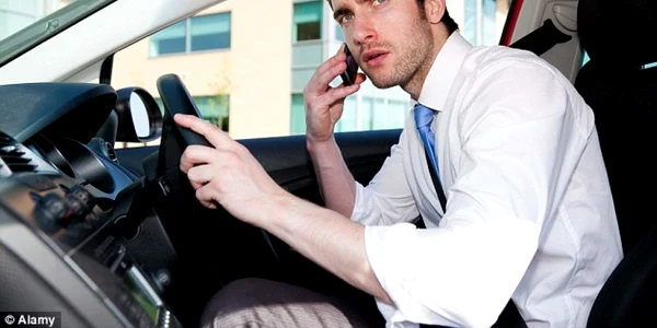 telefon masina cod rutier