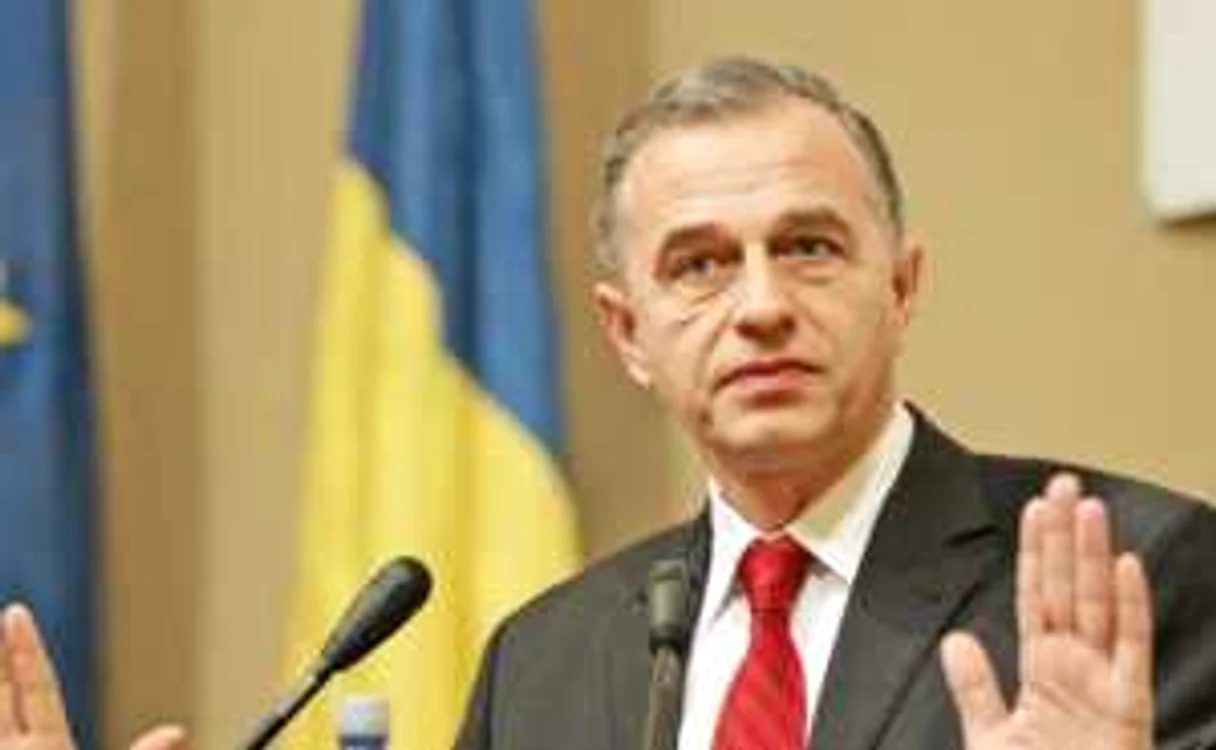 Mircea Geoană poate păstra şefia Senatului, chiar dacă va pierde carnetul de membru PSD