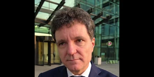 nicusor dan foto facebook marian ceasusecu png