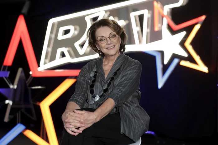 Carmen Tănase a primit un bilețel de dragoste de la Mihai Bobonete / foto: Facebook