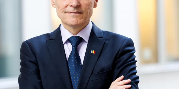 Dacian Cioloș FB jpg