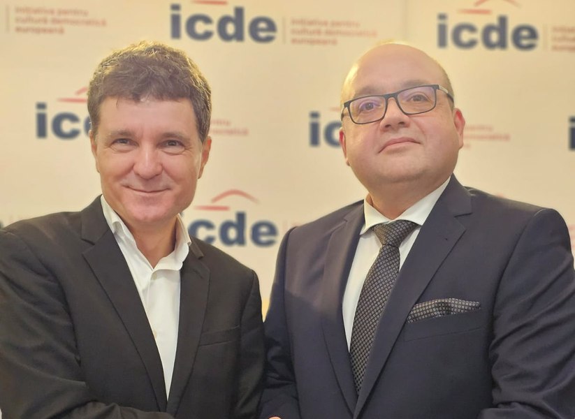 Valentin Naumescu zavrača govorice o imenovanju na čelo SRI