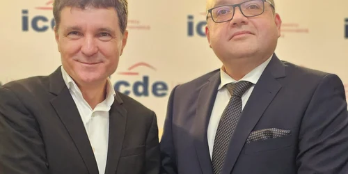 Nicușor Dan și Valentin Naumescu FOTO FB valentin Naumescu jpg