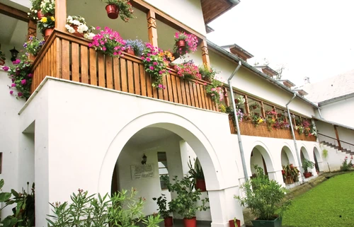 1 62395 original jpg jpeg