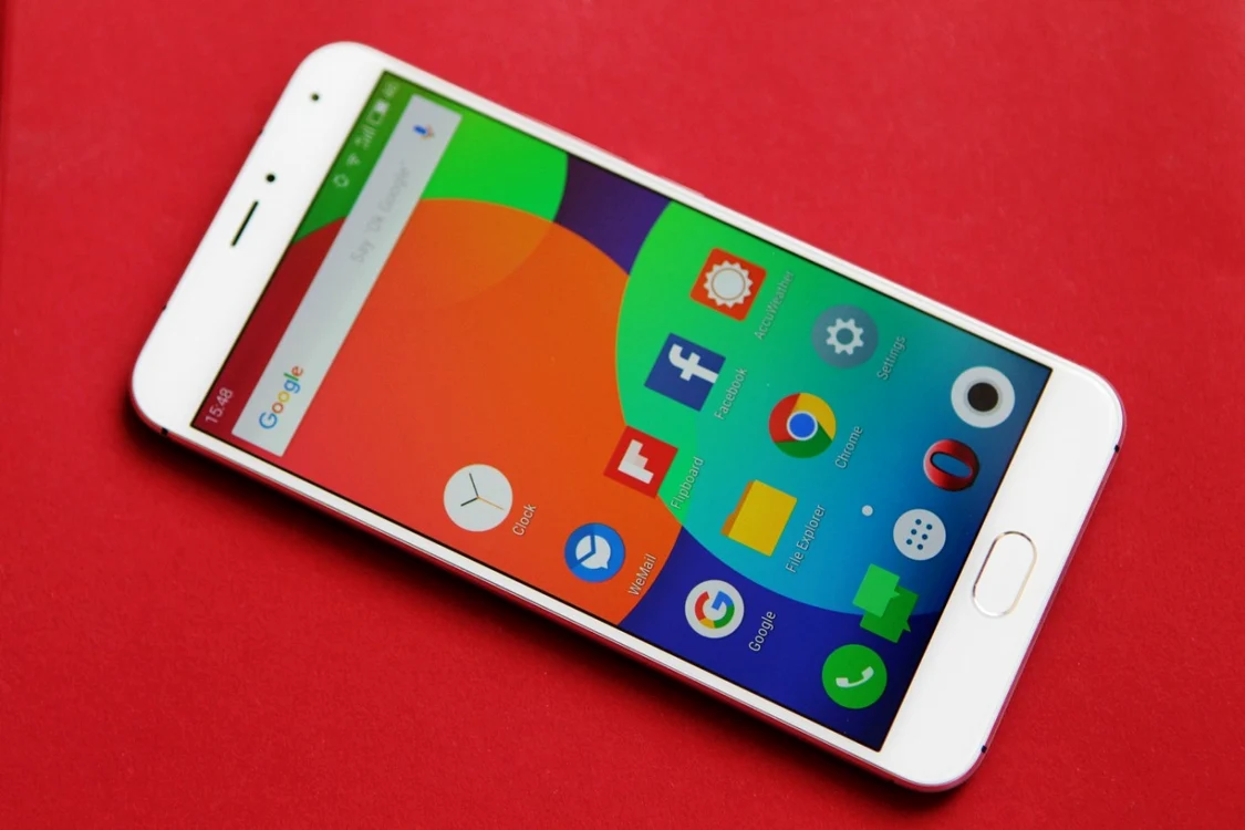 Meizu Pro 5, un telefon cu preţ rezonabil pentru o mulţime de opţiuni.