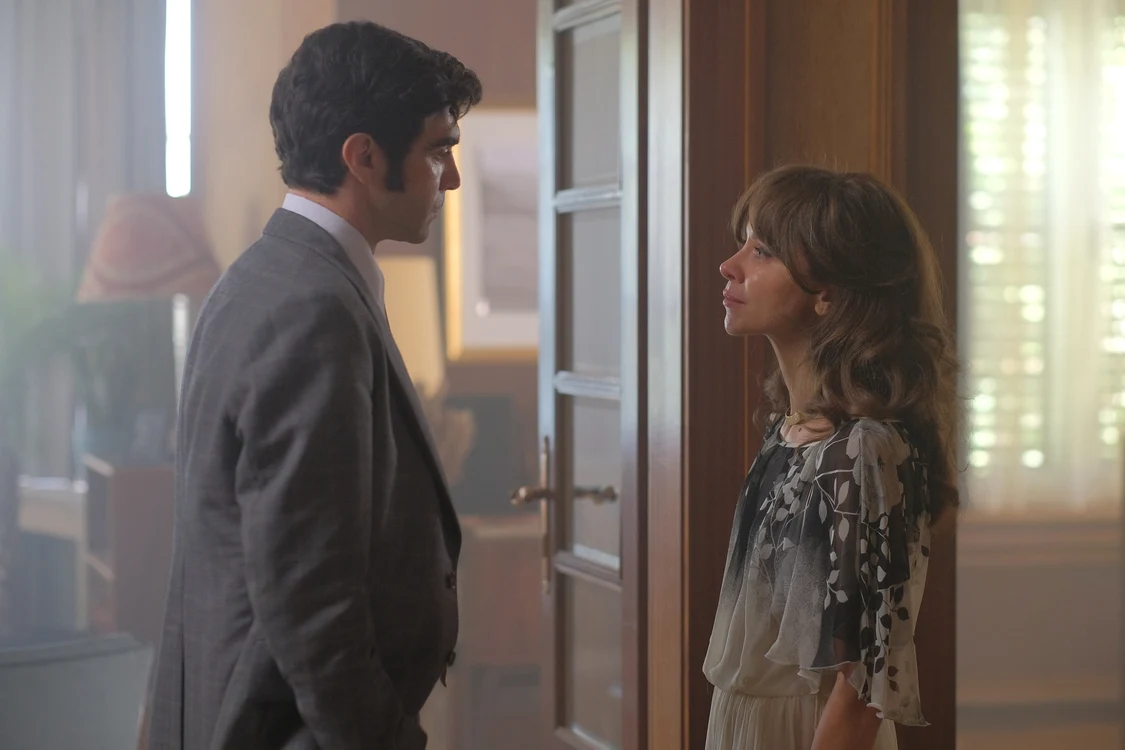 Foto Alec Secareanu si Andreea Vasile - ORBITAL STRANGERS_HBO MAX