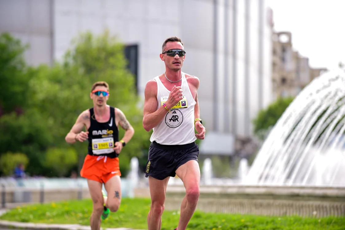Campionul Alexandru Corneschi, cel mai rapid maratonist român, va participa