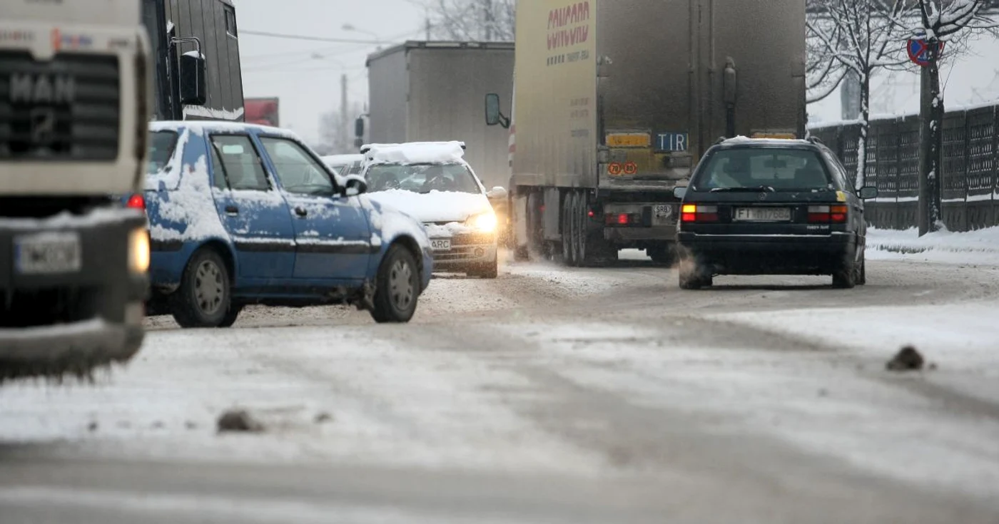 Zăpadă pe străzile din Timişoara