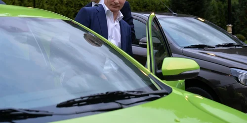 vladimir putin lada vesta foto ap