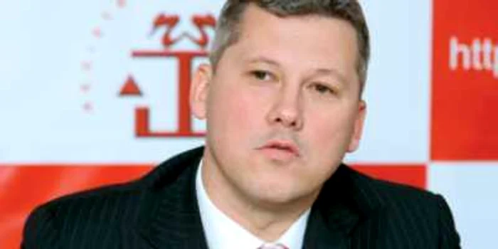 Președintele AMR 'confundă sistemul juridic cu moșia personală'