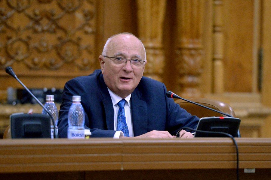 Cine e prietenul pe care l-ar fi favorizat Piedone. Dan Radu Rușanu a fost președinte ASF și membru în Consiliul de Administrație al BNR