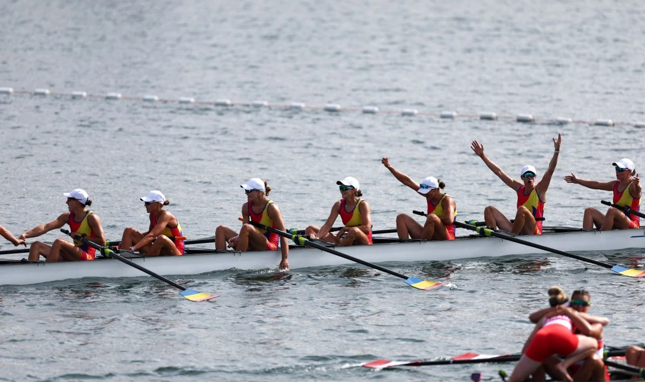 Barca de 8+1 a României ține cârma dreaptă la marile competiții