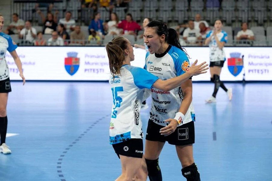 Handbalistele de la CSM Bucureşti au învins Krim Ljubljana, cu 31-29, în grupa A a Ligii Campionilor
