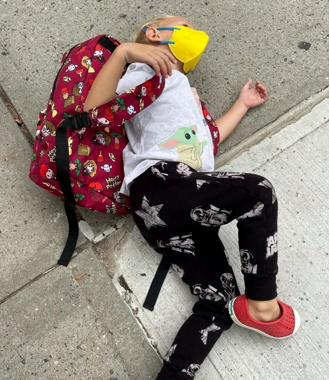 Deși a albit aproape de tot, Alec Baldwin, 63 de ani, nu-și pierde cumpătul prea ușor în fața copiilorfoto: Instagram