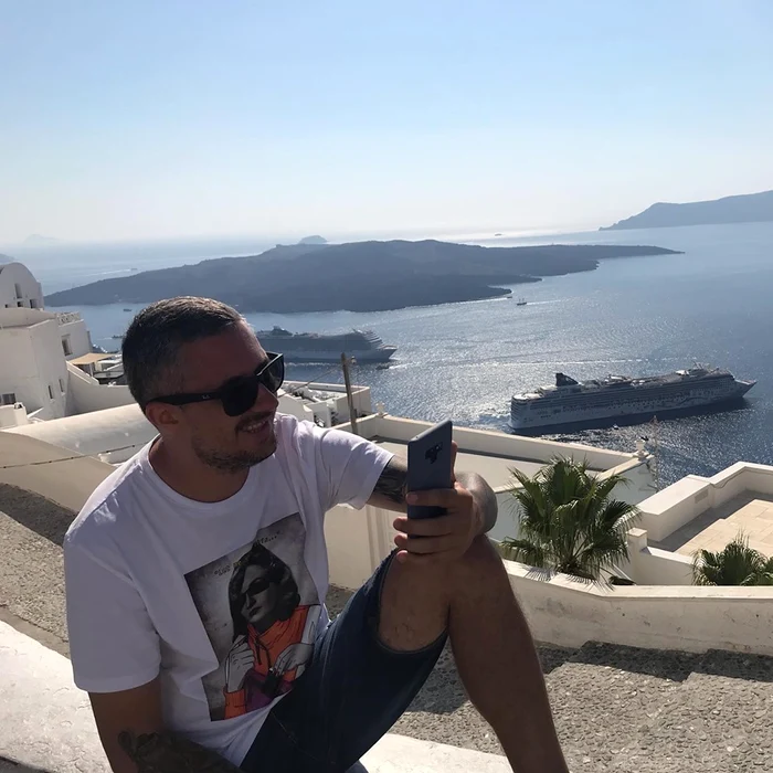 3 anamaria ferentz cel mai important barbat din viata ei vacanta in santorini cu fratele si mama 4 jpg jpeg