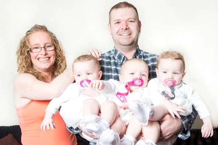 Sarah era gravidă în cinci luni cu tripleţifoto: mirror.co.uk