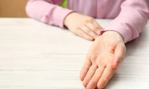 linia rara din palma care prezice o casnicie stabila, foto shutterstock jpg