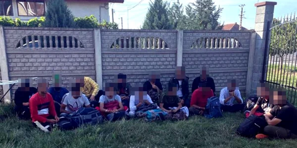 24 de cetăţeni indieni depistaţi de poliţiştii de frontieră foto politia de frontiera