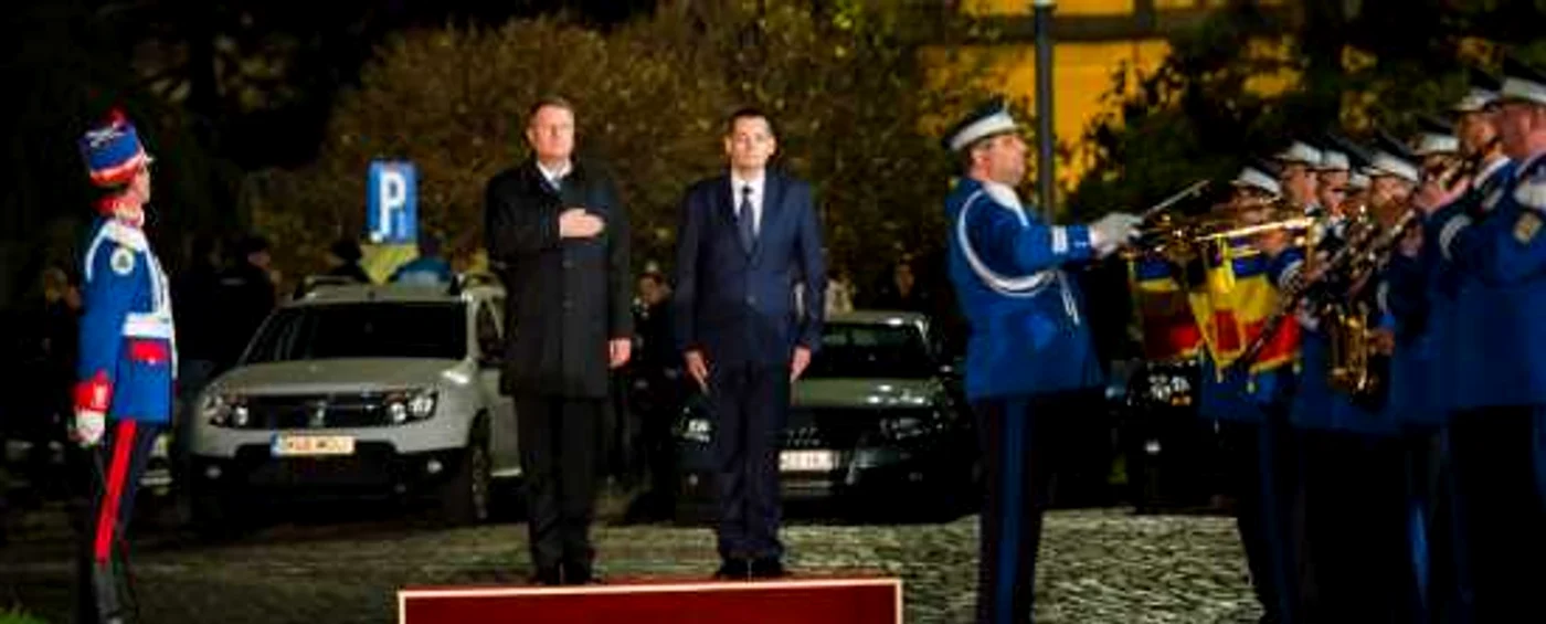 Preşedintele Klaus Iohannis şi ministrul de Interne Petre Tobă FOTO MAI