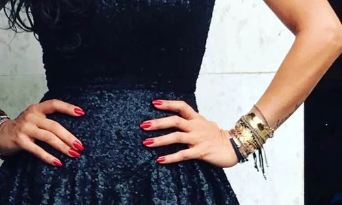 Mihaela Radulescu talie subtire jpeg