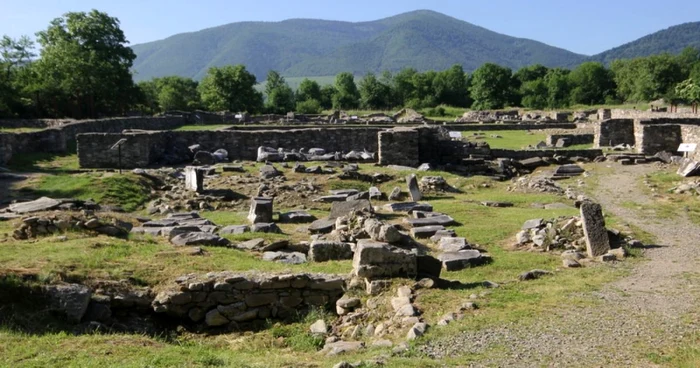 Forul - Ulpia Traiana Sarmizegetusa. FOTO: Daniel Guţă/. ADEVĂRUL.