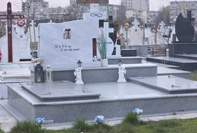 monument funerar ilie balaci profanat   foto FB andreipreda (6) jpeg