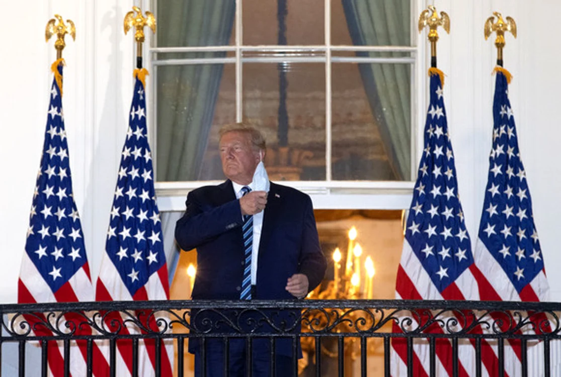 Preşedintele american Donald Trump şi alţi oficiali ai Casei Albe au fost testați pozitiv pentru coronavirus în ultimele zile