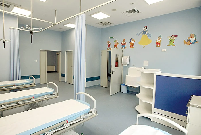 Fiecare cameră e dotată cu aparatură de top şi grup sanitar