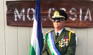 Kevin Baugh și a îndeplinit visul de a conduce o micronațiune jpg