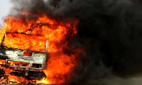 Primul atentat cu bombă din România de după 1989: un mort şi cinci răniţi jpeg