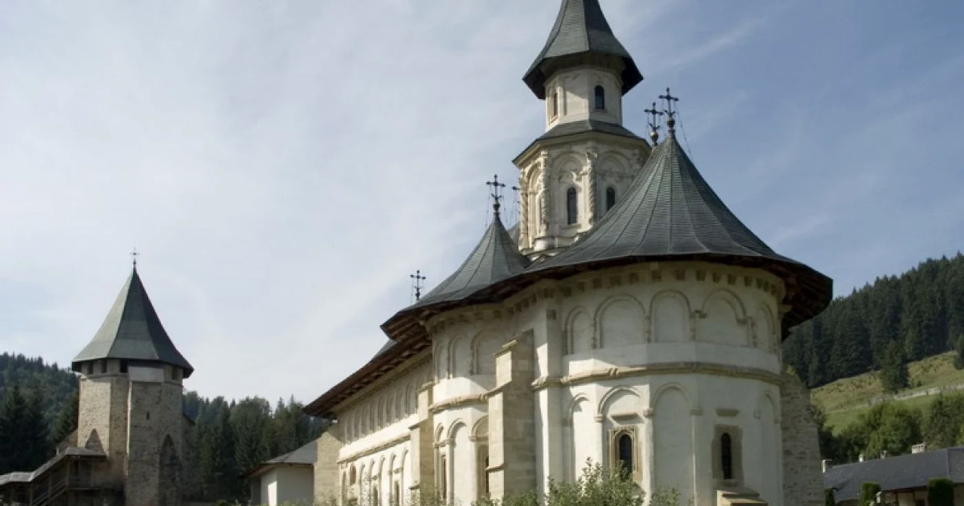 Mănăstirea Putna, prima şi cea mai importantă ctitorie a lui Ştefan cel Mare. FOTO Adevărul