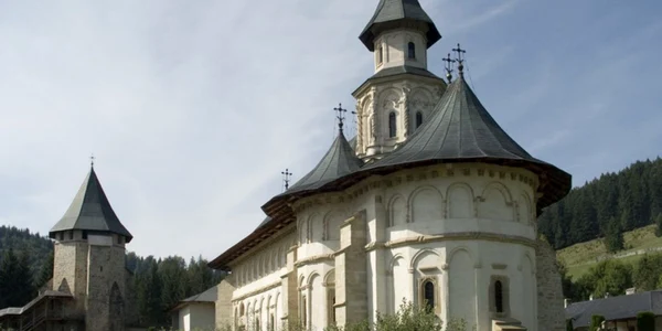 manastirea putna. foto