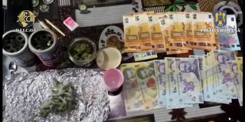 Traficanţii de droguri din Târgovişte, luaţi ca din oală de mascaţi. 28 de mandate de aducere