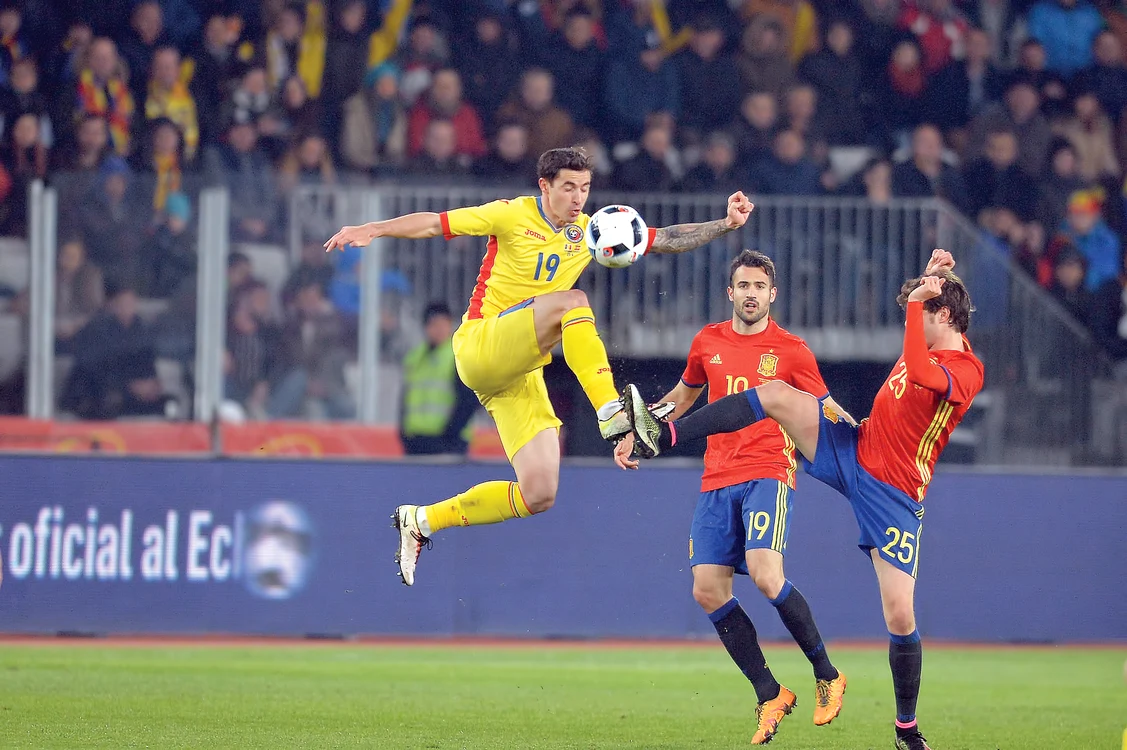 
    Bogdan Stancu  s-a ridicat la nivelul  spaniolilor, campioni  europeni şi mondiali  